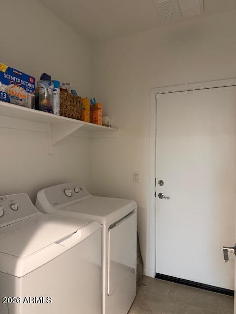 Building Photo - 2414 W La Salle St