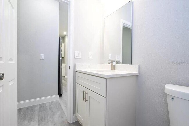 Building Photo - 9301 N Akola Way