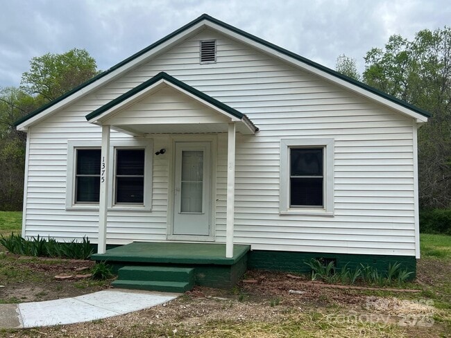 Building Photo - 1375 Mt Ulla Hwy