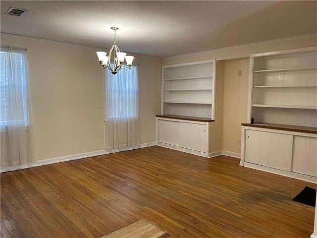 Building Photo - 750 Canton St