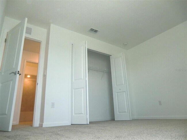 Building Photo - 364 Loch Ct