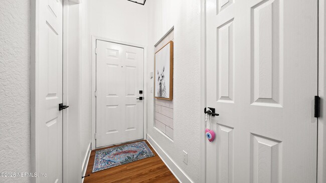 Building Photo - 13810 Sutton Park Dr N