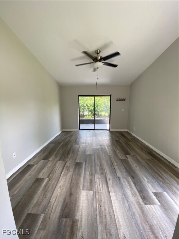 Building Photo - 5113 SW 15th Pl