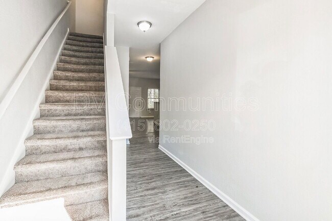 Building Photo - 2817 Windsor Forrest Ct