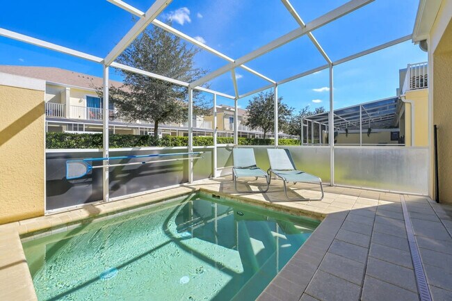 Building Photo - 1651 Retreat Cir