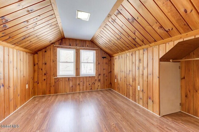 Building Photo - 1346 Van Antwerp Rd