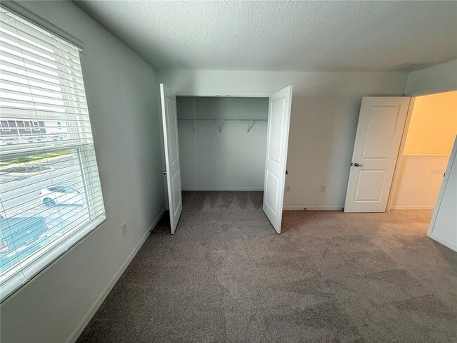 Building Photo - 3102 Skyline Lp