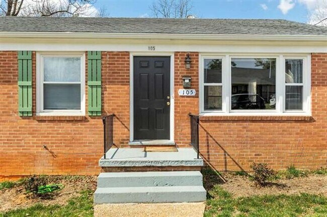 Building Photo - 105 Piedmont Ave S