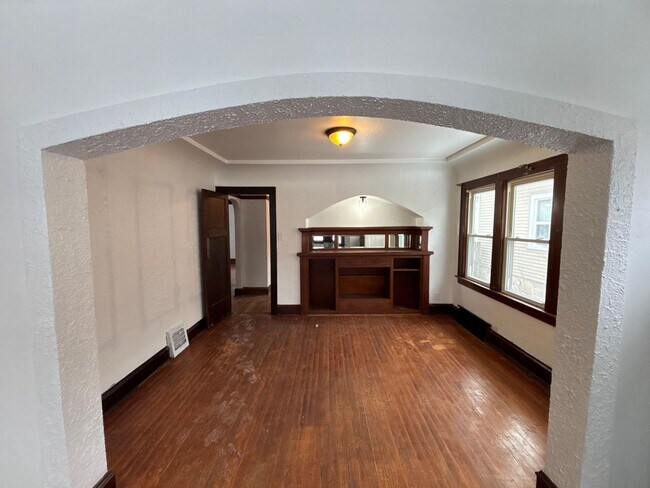 Building Photo - 4568 N 38th St