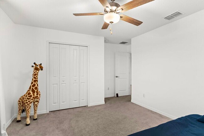 Building Photo - 1742 Red Loop