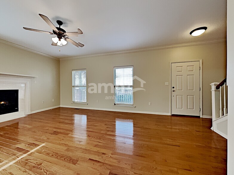 Building Photo - 1523 Bailey Park Ln