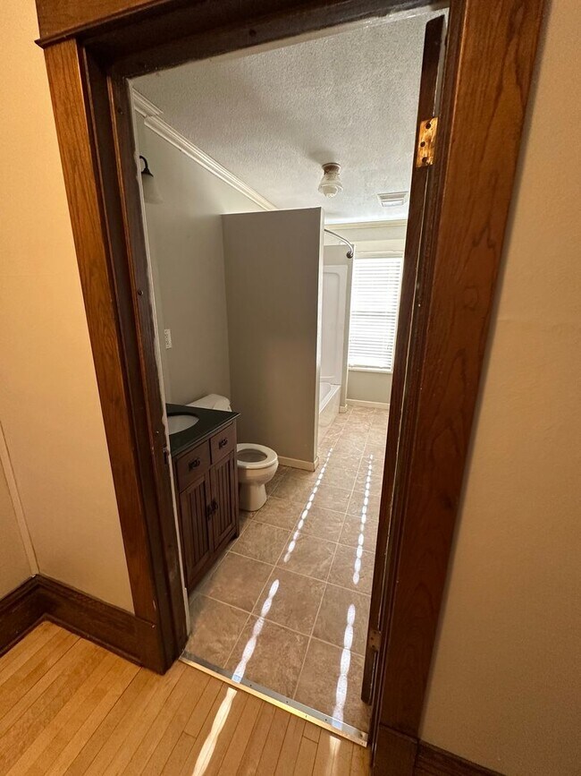 Building Photo - 139/141 6th St NW