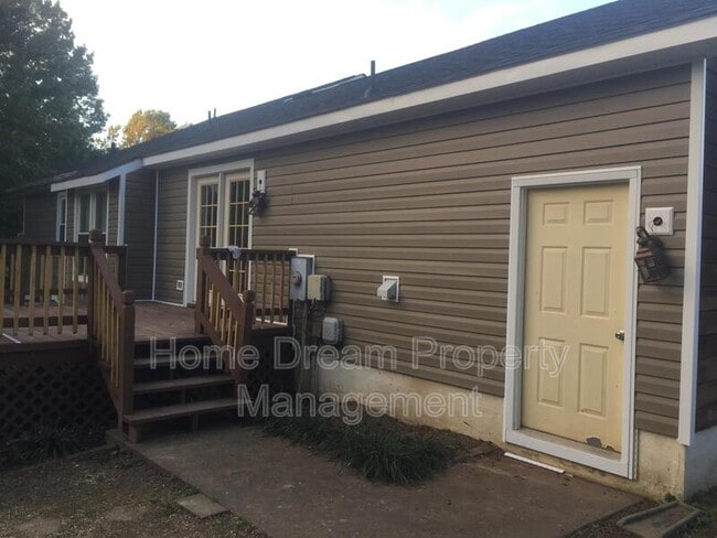 Building Photo - 11804 Kennedy Ln