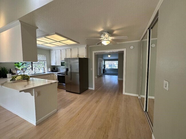Building Photo - 4331 Montmorency Ct