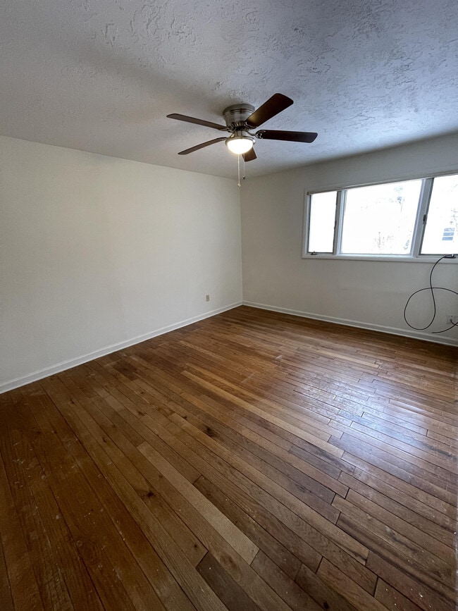 Building Photo - 2025 2nd Ave N