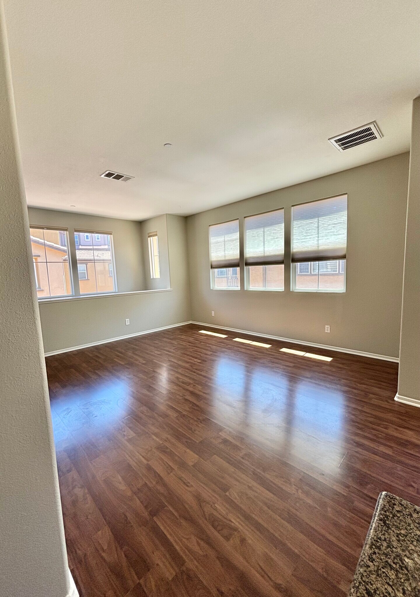 Building Photo - 1415 Calabria St
