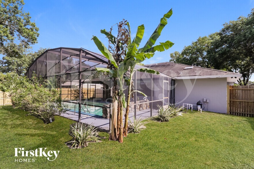 Building Photo - 2330 Eastmeadows Ct