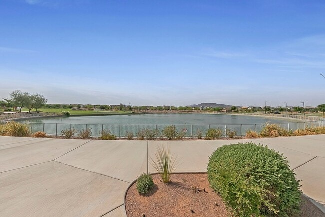 Building Photo - Brand New 4 Bedroom Home in Cadence – Henderson’s Premier Master Plan!