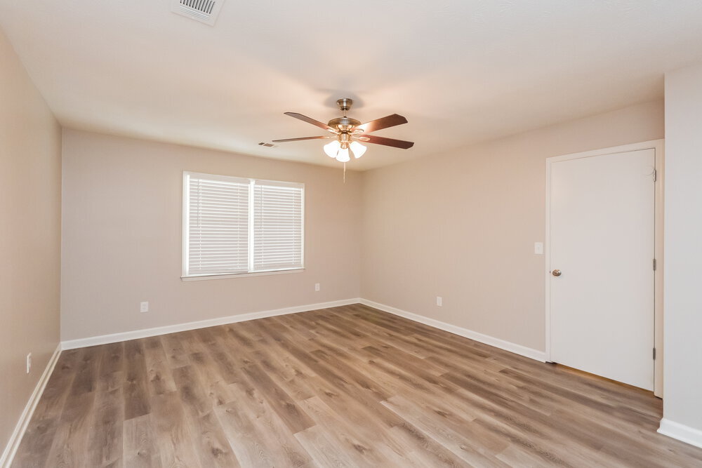 Building Photo - 796 Greenwood Trail SE