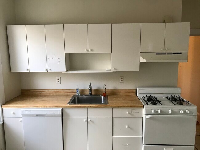 Building Photo - 7 Harvard Ter