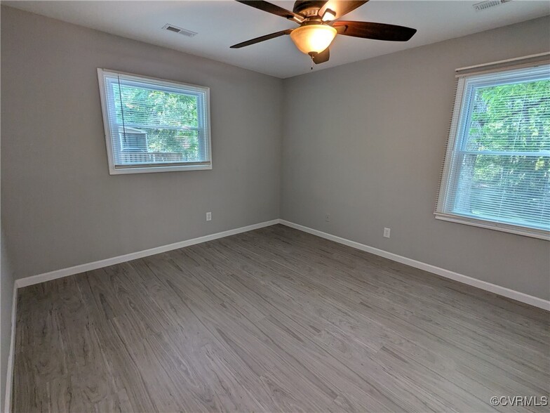 Building Photo - 10624 Sarata Ln