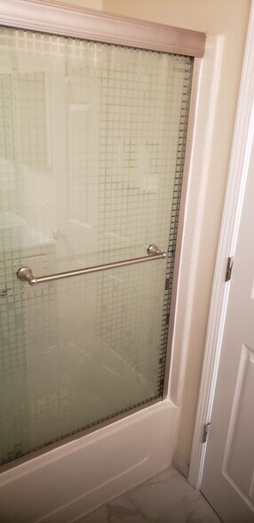 Building Photo - 9030 W Heathwood Cir