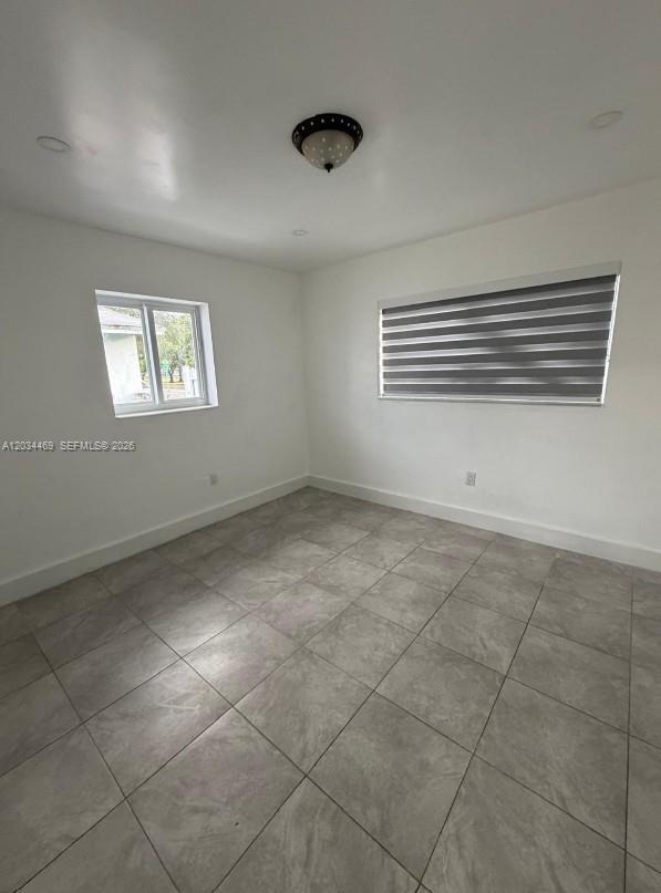 Building Photo - 20301 SW 117th Ave