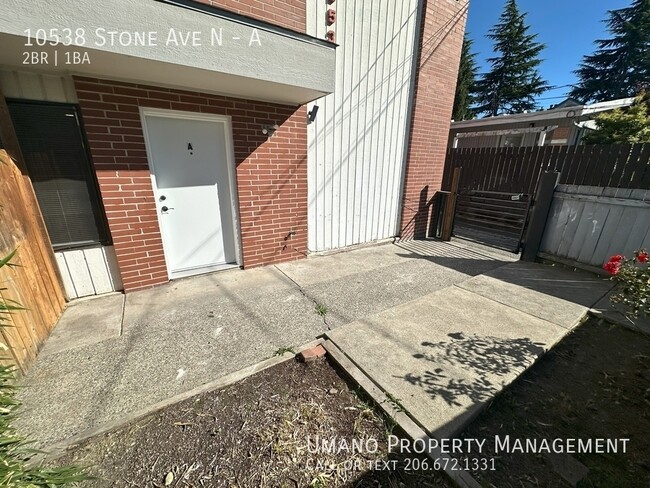 Building Photo - 10538 Stone Ave N