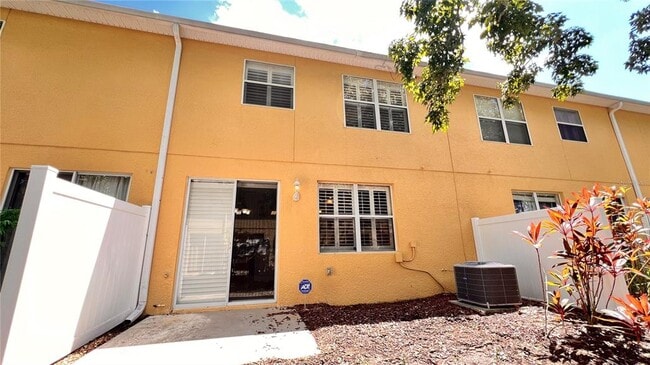 Building Photo - 308 Golden Dewdrop Way