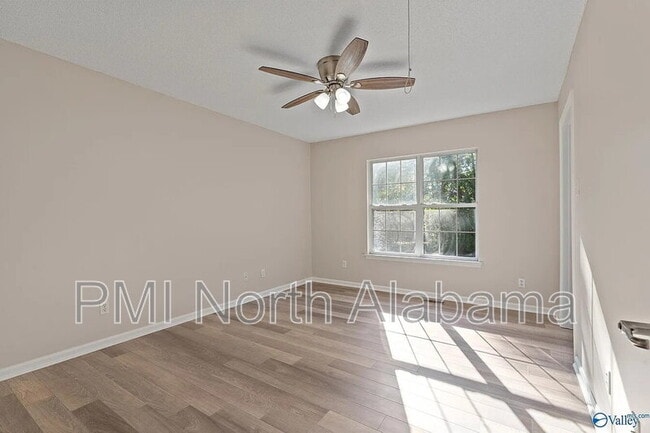 Building Photo - 3103 Sonya Dr NW