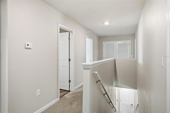 Building Photo - 64 Foxhall Ln