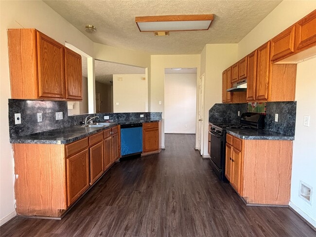 Building Photo - 13423 Agarita Ln
