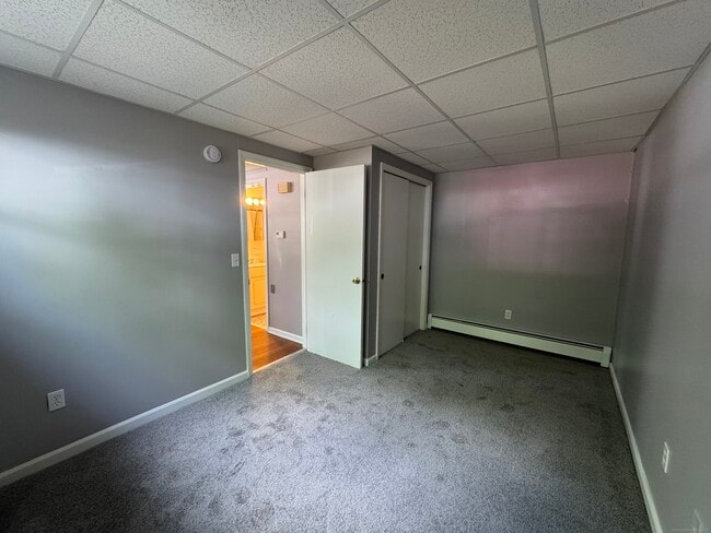 Building Photo - 1370 Highland Ave