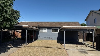 Building Photo - 1680 Barrus Ave