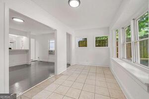 Building Photo - 260 Patterson Ave SE