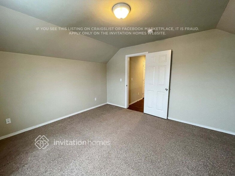 Building Photo - 9414 173rd St Ct E