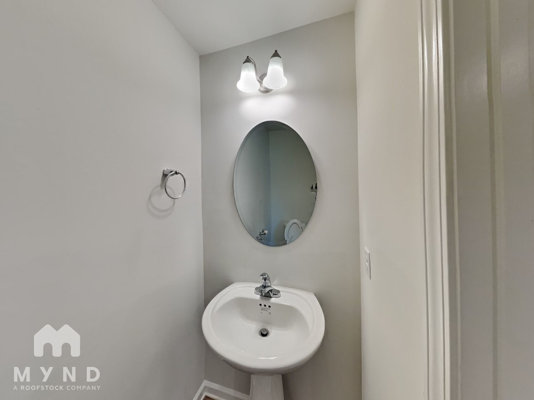 Building Photo - 41 Brown Thrasher Ct