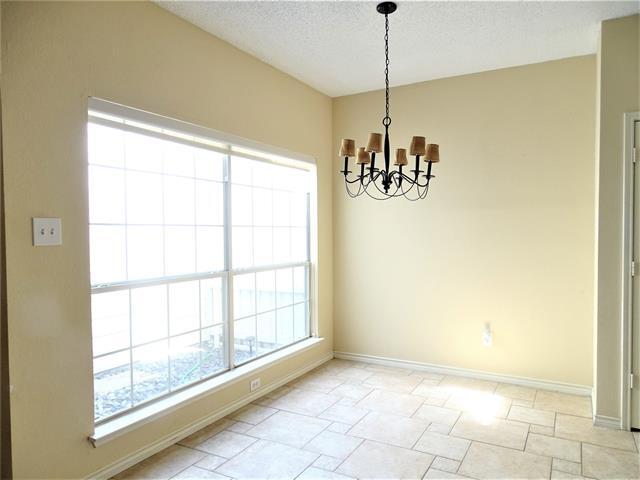 Building Photo - 1700 Seminary Dr