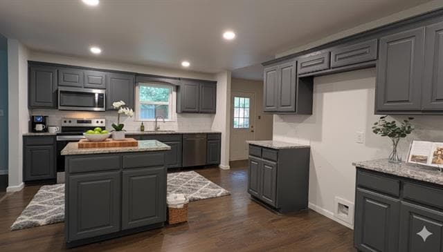 Building Photo - 1406 Eastus Dr