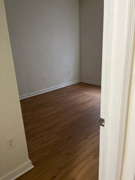 Building Photo - 9362 SW 171st Ave