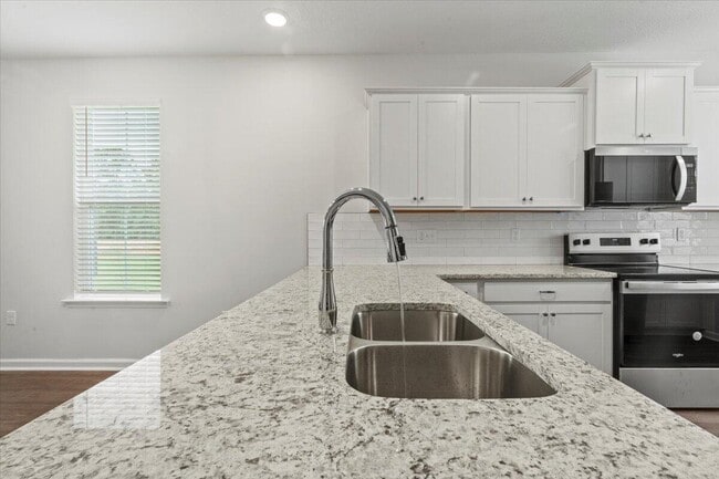 Building Photo - 109 Bartram Ridge