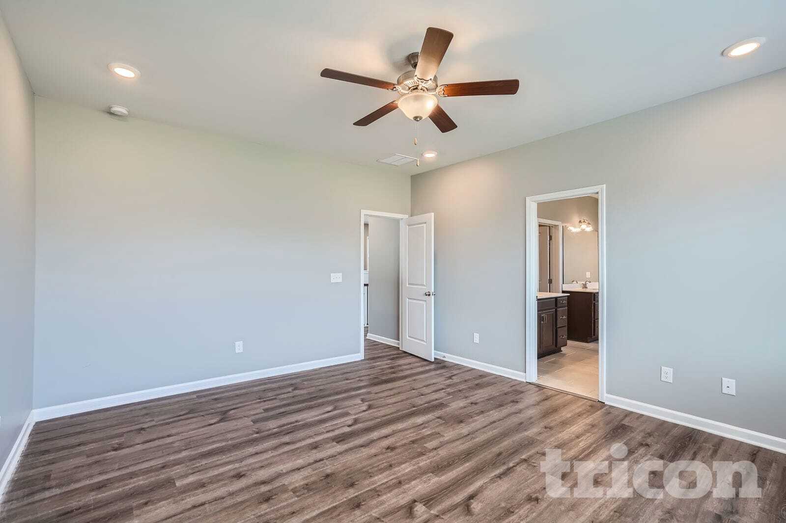 Building Photo - 173 Cattail Ln