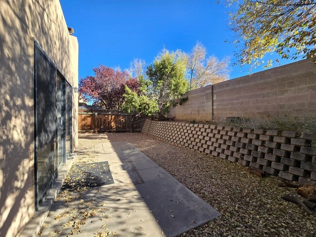 Building Photo - 3353 Vista Del Prado Ct