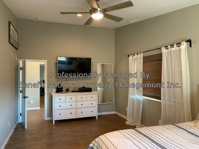 Building Photo - 32330 Shrimp Ln