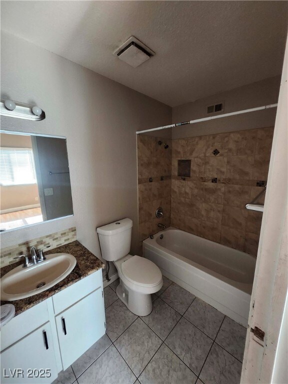 Building Photo - 33 Gold Bar Ct