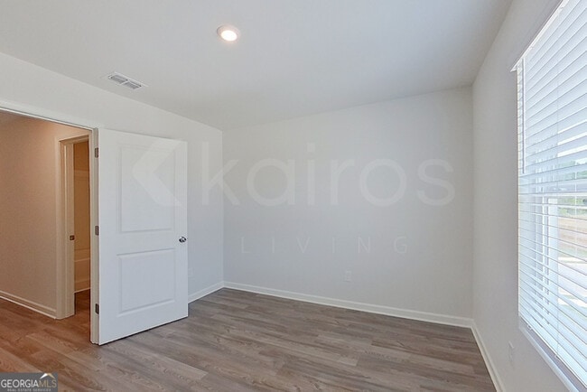 Building Photo - 337 Ironwood Ct