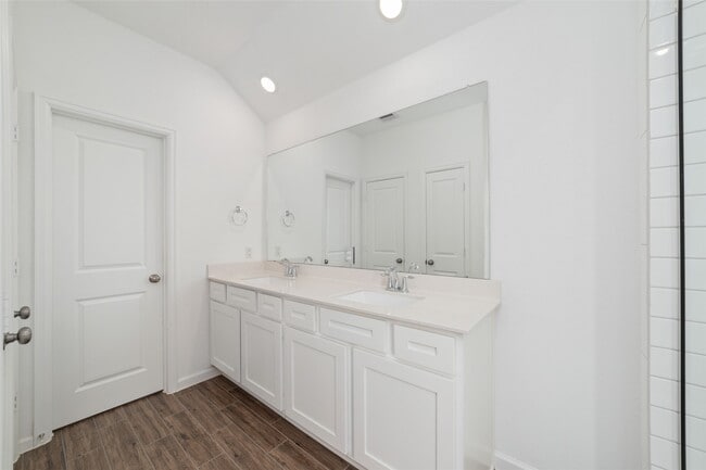 Building Photo - 5719 Foggy Vine Ct