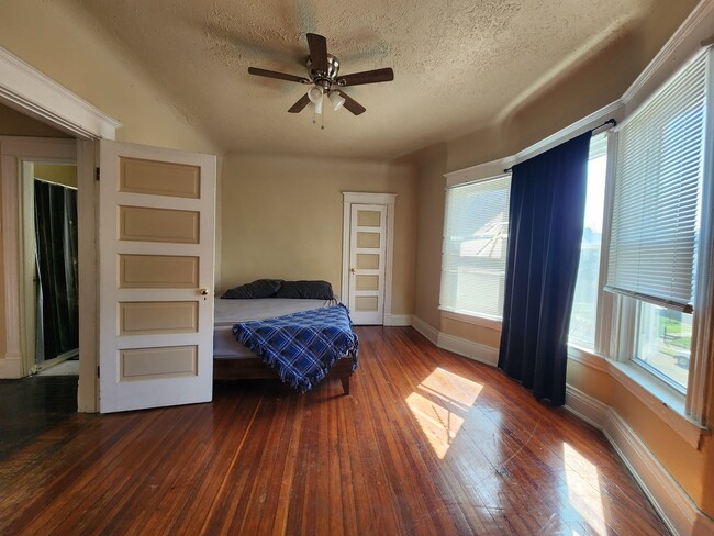 Building Photo - 3444 Price Ave