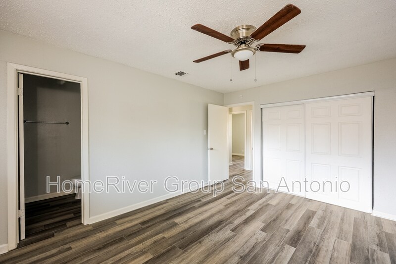 Building Photo - 714 Dana Dr