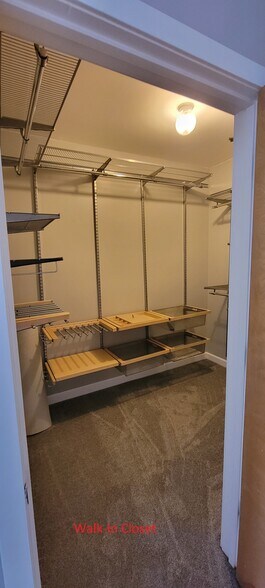 Building Photo - 1808 S Michigan Ave